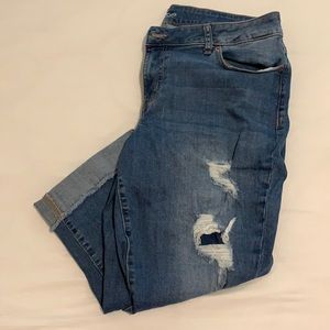 size 18 Maurice’s capri jeans
